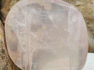 Pierre de Soin – Quartz Rose du Brésil