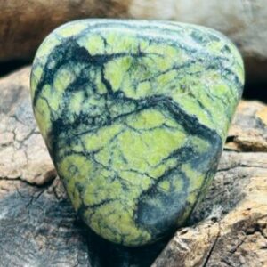 Pierre de Soin – Serpentine Verte (Zimbabwe)